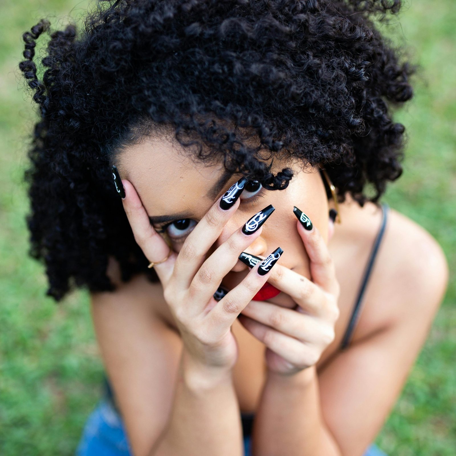 💅 Onglerie – Beauté des mains et des pieds à l’ivoirienne